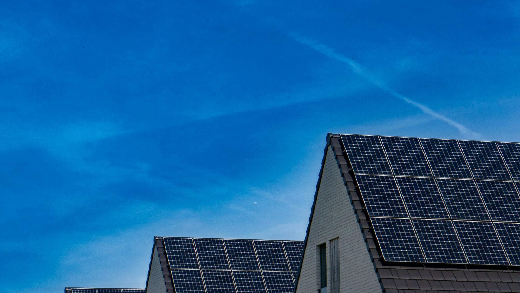 Fachbetrieb für Solaranlagen, Wärmepumpen, Dächer und Spenglerei in Basel-Stadt, Basel-Land, Solothurn und Aargau.